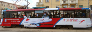 1 Реклама на маршрутном общественном транспорте. Austrian airlines